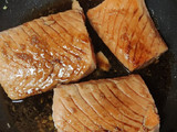 Salmón con soja y miel