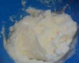 Foto langkah ke 5 dari resep Cheesy Fluffy Omelette.