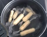 Foto del paso 6 de la receta: Salchichas caseras de pollo y queso