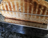 Foto del paso 1 de la receta: Tosta de Camembert, aguacate y cherry