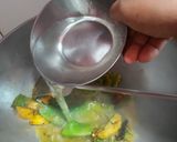 শিম ও ধনেপাতা দিয়ে রুই মাছ(shim o dhanepata diye rui mach recipe in Bengali) রেসিপির ধাপ 4 ছবি