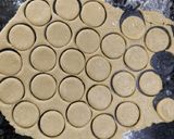 Foto del paso 3 de la receta: Galletitas de aceite