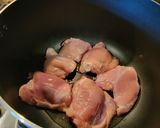Foto del paso 1 de la receta: Estofado de pollo