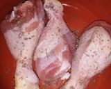 Foto del passaggio 2 della ricetta Dolce nero con fusi di pollo al vincotto d'uva e mandorle