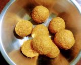 A picture of step 7 of Carrot Ladoo.