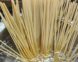 A picture of step 3 of Spaghetti with Canned Tuna.