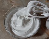 Une image de l'étape 2 de Meringue ☕.