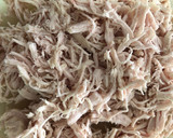 Foto del paso 1 de la receta: Burritos picantes de pollo deshilachado