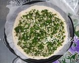 A picture of step 4 of Spinach and Cheese Sunflower Bread.