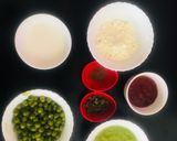 A picture of step 3 of Kasuri Methi Matar Malai.