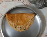 A picture of step 4 of Stuffed besan chilla.