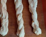 Foto del paso 6 de la receta: Pancitos trenzados
