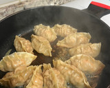 Foto del paso 13 de la receta: Empanadillas chinas o Gyozas de pollo y langostinos