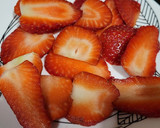 Foto del paso 3 de la receta: Fresas con chocolate en tortita crujiente 🍓🍓