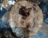 Foto langkah ke 5 dari resep Triple Dark Brownies Sourdough Bread.