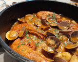 Foto del paso 12 de la receta: Cazuelita de merluza y marisco