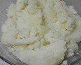 Foto del paso 1 de la receta: Tortellinis de puré de patatas