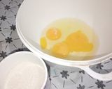 Foto del paso 1 de la receta: Bizcochuelo fácil (Molde de 24 o 26 cm)