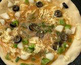 A picture of step 3 of Paratha Omelet Pizza.