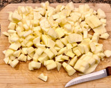 Foto del paso 3 de la receta: Pastel con manzanas, nueces y caramelo