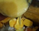 A picture of step 3 of Poha mango peach smoothie.