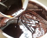 Foto langkah ke 5 dari resep BROWNIES COKLAT Panggang Klasik no Mixer untuk adik tersayang :).
