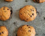 Foto langkah ke 5 dari resep Choco chips cookies lumer(dough lab).