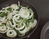 Foto del paso 1 de la receta: Chipirones encebollados