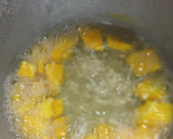 A picture of step 1 of Pumpkin chapati.