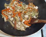 Foto del paso 2 de la receta: Wok de pollo