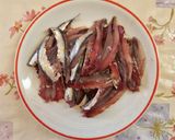 Foto del passaggio 2 della ricetta Alici in agrodolce