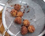 รูปขั้นตอนการทำที่ 4 ของ ลาบหมูทอด