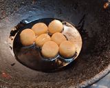 A picture of step 4 of Bread Gulab Jamun.