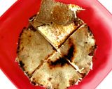 A picture of step 6 of Pearl millet flour garlic - cheesy rotla.