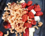 Foto del paso 3 de la receta: Pasta de lentejas rojas con salsa de queso feta y tomates cherry