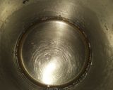 A picture of step 2 of Rava jalebi.