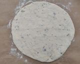 Foto del passaggio 5 della ricetta Focaccette istantanee alle erbe aromatiche