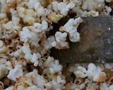 Foto langkah ke 5 dari resep Popcorn caramel.