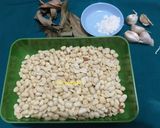 Foto langkah ke 1 dari resep 244.Kacang Bawang Oven.