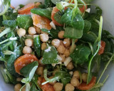 Foto del paso 9 de la receta: Ensalada de garbanzos con vinagreta de huevo