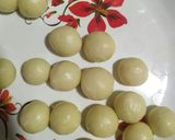 A picture of step 4 of Gulab jamun.