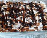 A picture of step 6 of Frozen Oreo Cream.