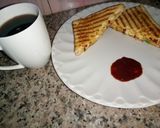 A picture of step 5 of Simple egg sandwich.
