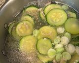 Hình bước làm 2 của món Canh squash nấu thịt băm