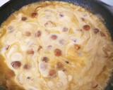 Foto del paso 6 de la receta: Filetes de pechuga de pollo a la crema de champiñones