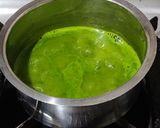 A picture of step 5 of Spinach soup.