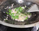 Foto langkah ke 5 dari resep Nasi Rames (Suwir Tongkol Cabe Ijo + Telur Dadar Tahu + Bihun Goreng Cabe Ijo).