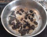 Foto del paso 1 de la receta Pasta con crema de marisco