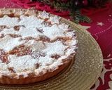 Foto del passaggio 2 della ricetta Crostata di albicocche stellare con frolla di mandorle