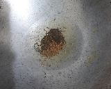 तुरीच्या दाण्यांची उसळ (toorichya dananchi usal recipe in marathi) रेसिपी स्टेप 2 फोटो 